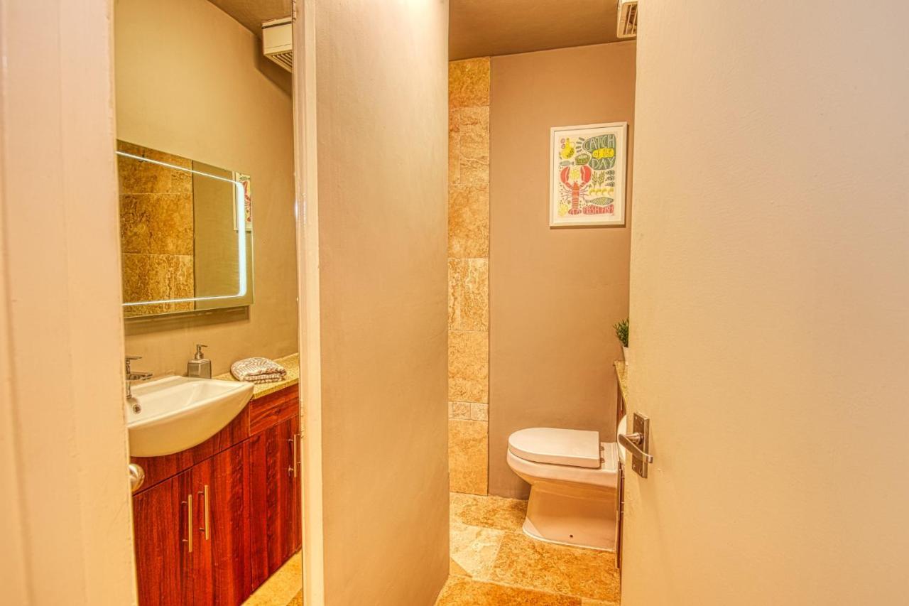 2 Bedroom Apartment In Bath City Centre With Garden & Free Parking Екстериор снимка