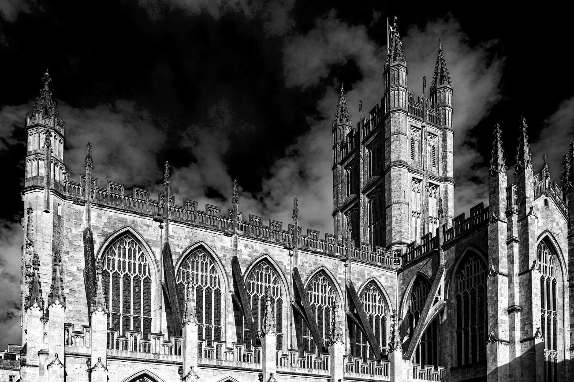 2 Bedroom Apartment In Bath City Centre With Garden & Free Parking Екстериор снимка
